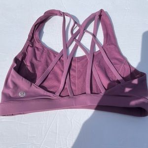 Lululemon Free to be Serene Bra